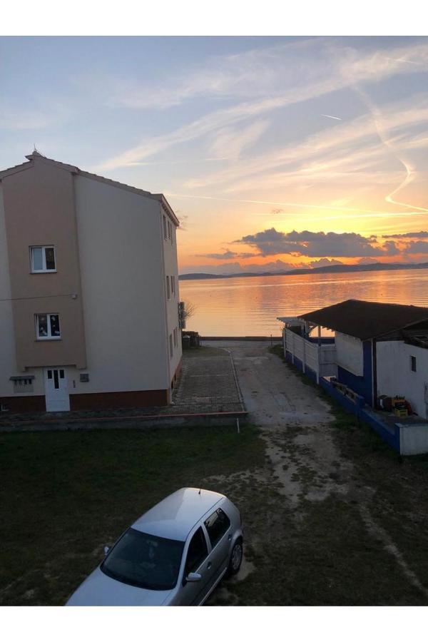 Sukošan Beach Front Paradise Apartment מראה חיצוני תמונה