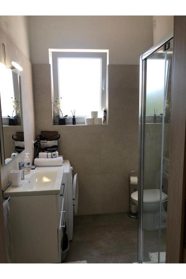 Sukošan Beach Front Paradise Apartment מראה חיצוני תמונה